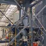 Puffertank mit Mischer vor dem Granulator