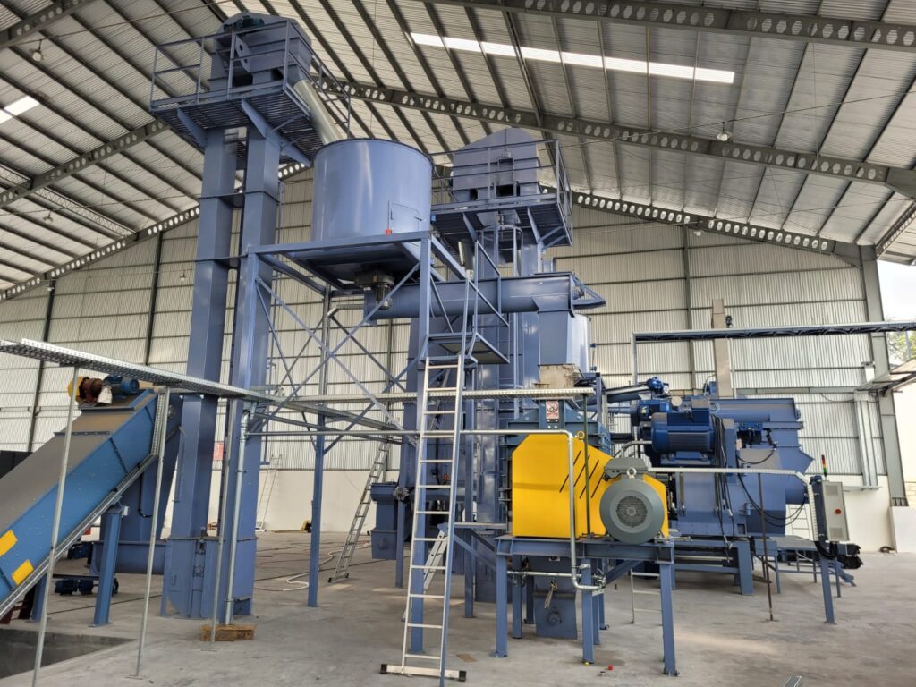 devices for granulating sawdust into pellets, such as bucket feeders, a tank with a mixer, a magnet for capturing metals, a 160